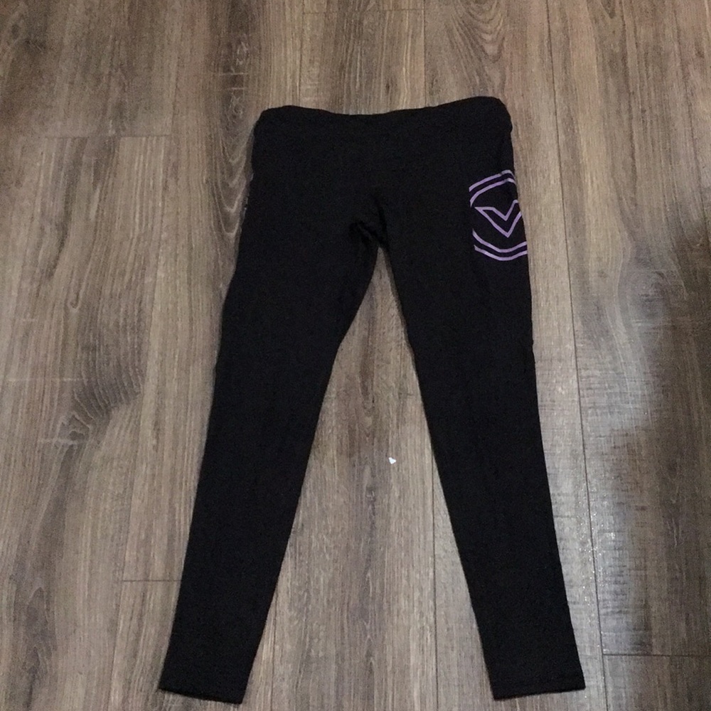 VIRUS leggings size M new